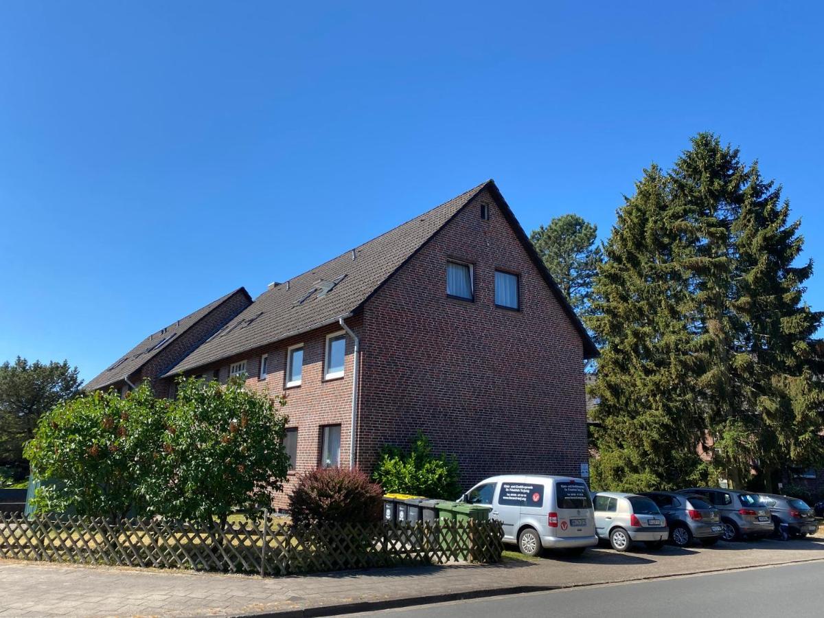 Stilvolle 2 Schlafzimmer Apartments Heidegarten, Osterheide, Zentrum Schneverdingen Esterno foto